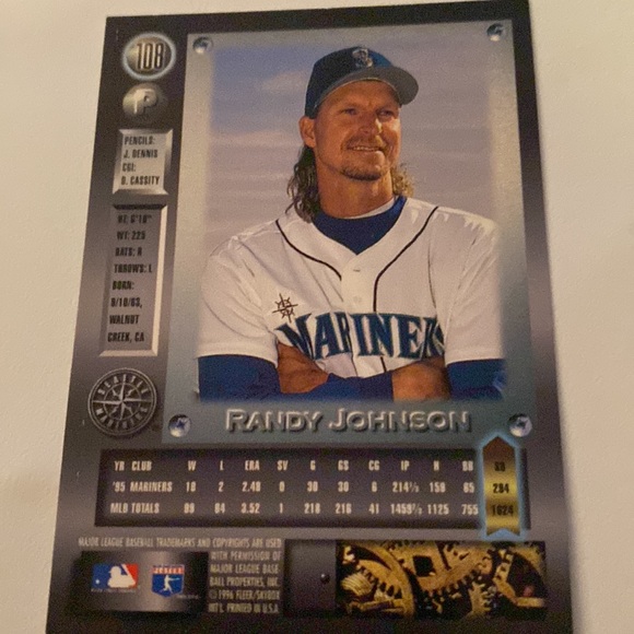 1996 fleer battle universe Randy Johnson number 108 - Picture 2 of 2